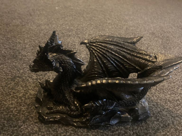 Decorative Dragon Figurine – Grey/Silver, Good Condition