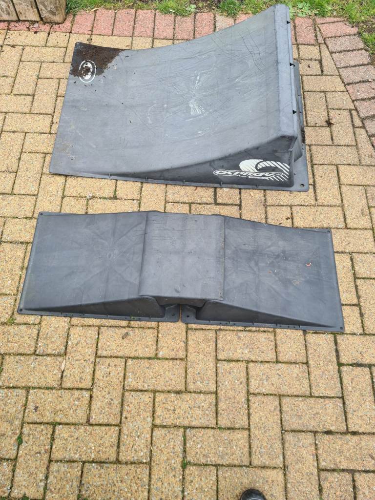 Stunt ramps
