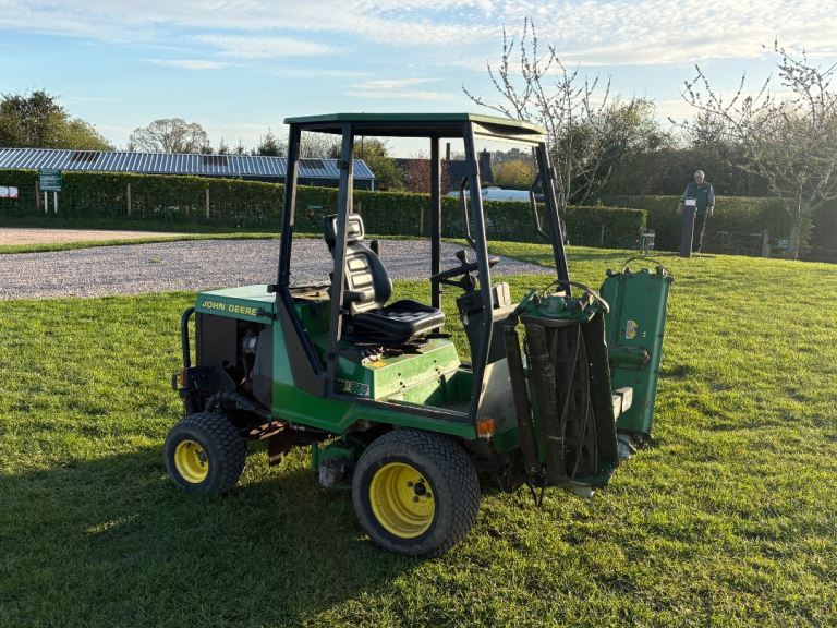 John Deere Roberine 900 lawn mower 