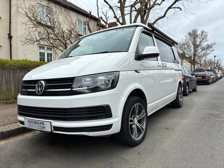 VW TRANSPORTER  T28 T LINE TDI SWB FSH 6 BELTS EURO 6 A/C POP TOP