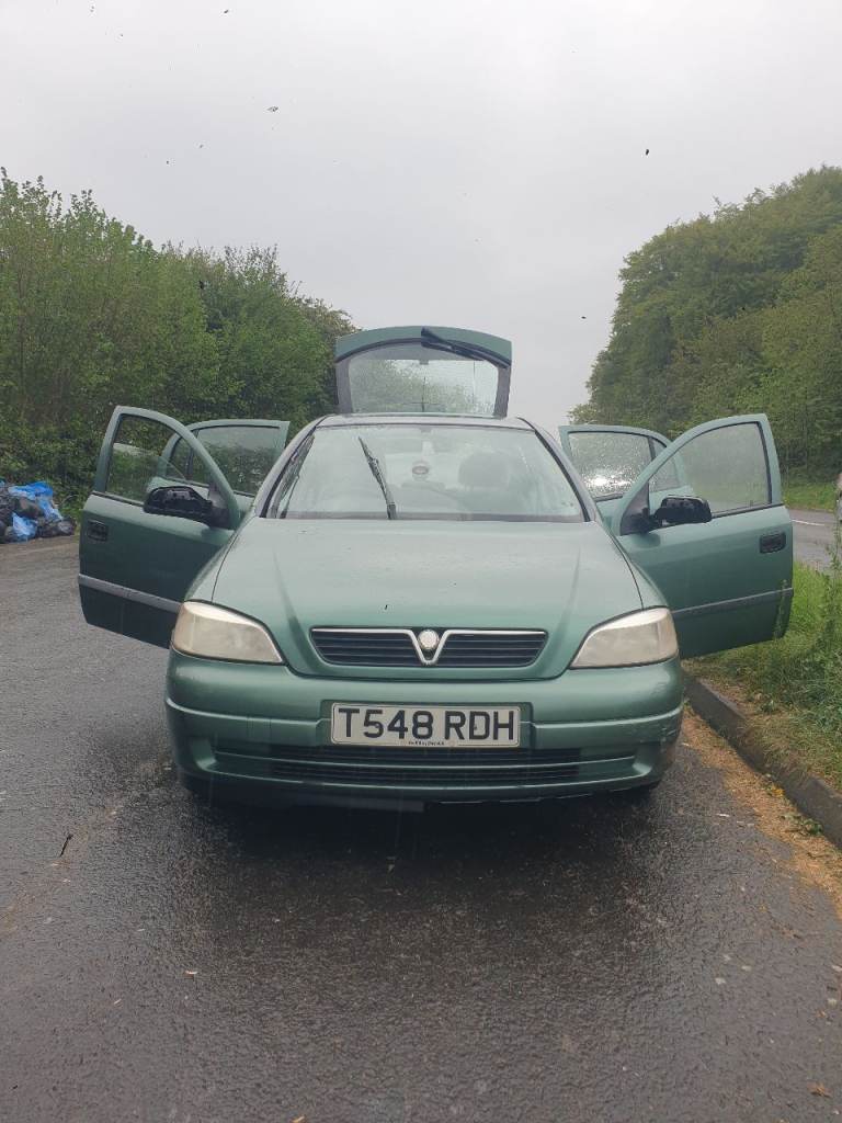 Vauxhall astra 1.6 petrol club automatic