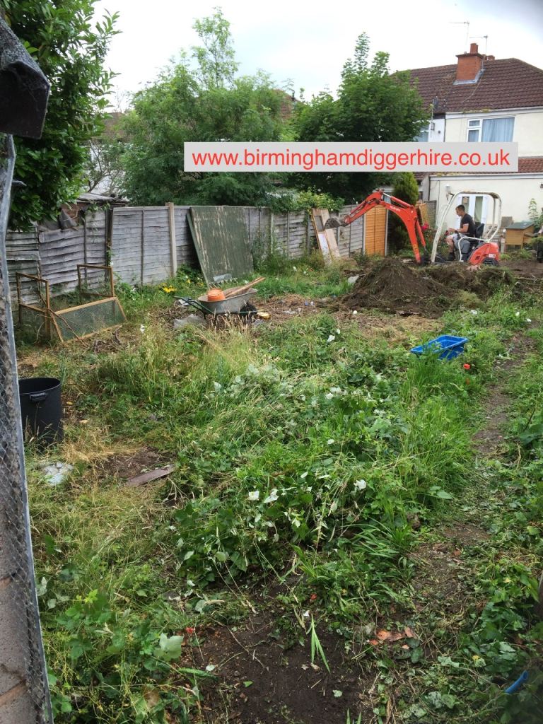 Pacing  Mini and micro digger hire with driver