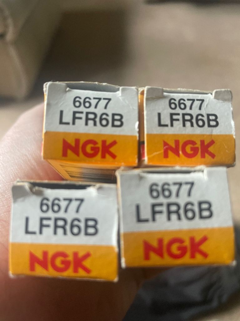 NGK LFR6B Spark Plugs