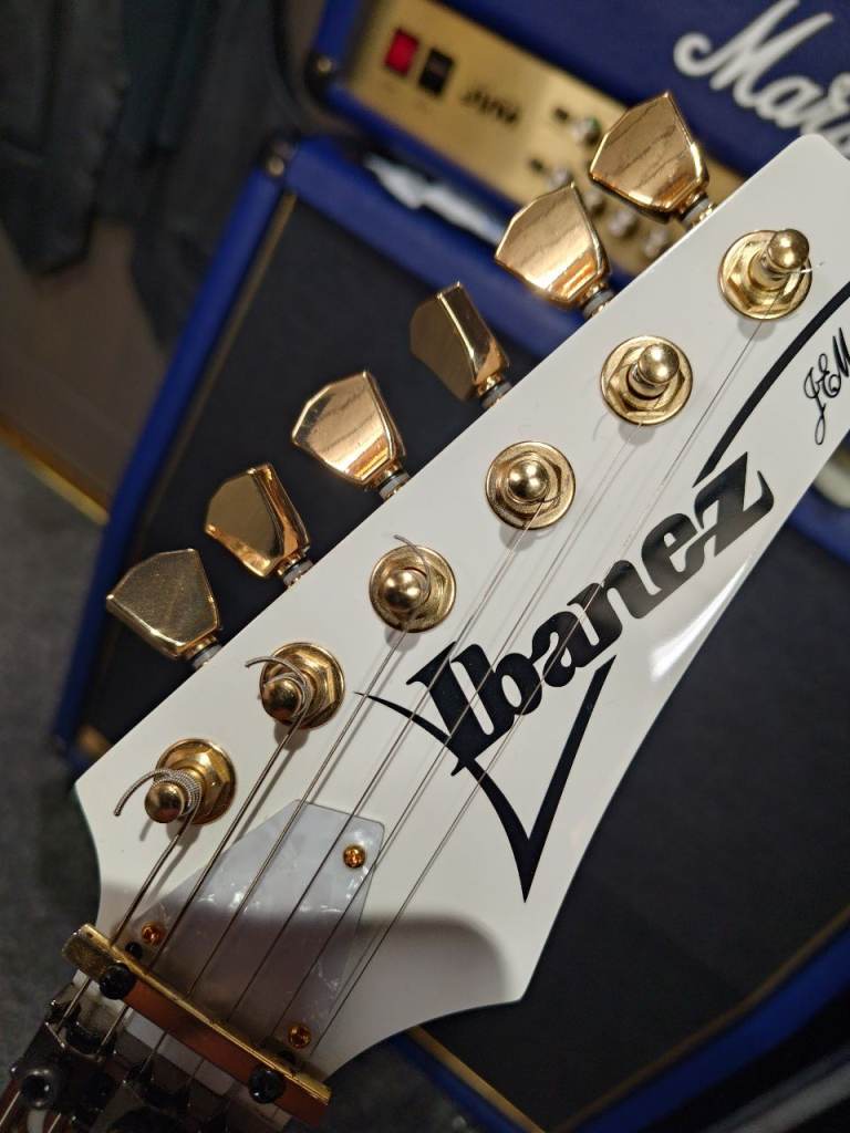 IBANEZ JEM7V WH clone. MINT FULLY SET UP READ SPEC PX FENDER?