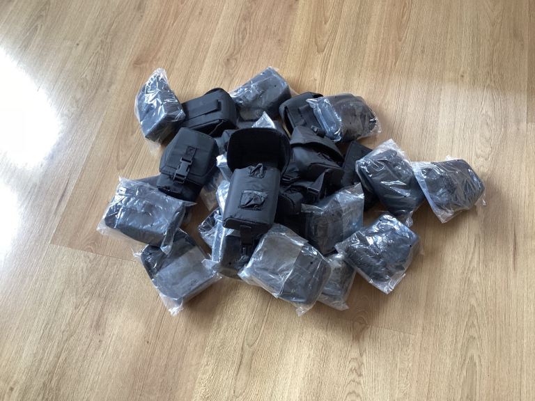 Job lot pet treat pouches 