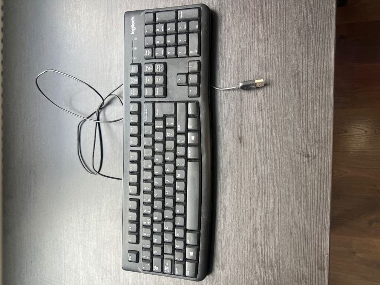 Logitech USB Keyboard and Microsoft USB Mouse