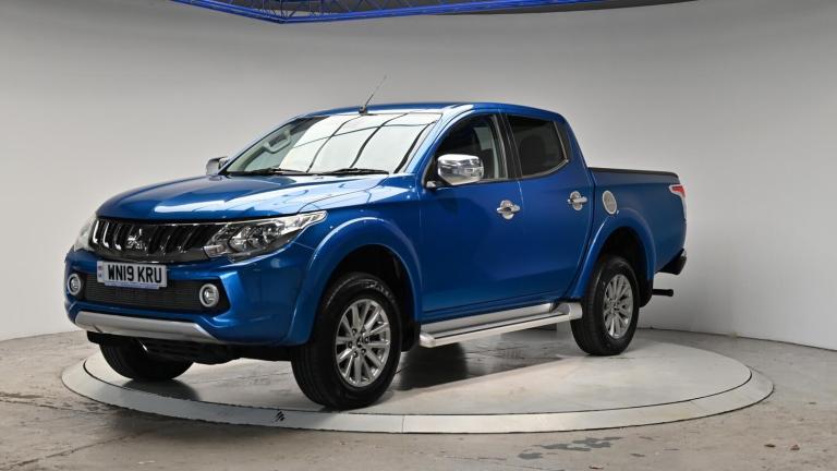 2019 Mitsubishi L200 2.4 DI-D DC Barbarian 4WD Euro 6 4dr PICK UP Diesel Manual
