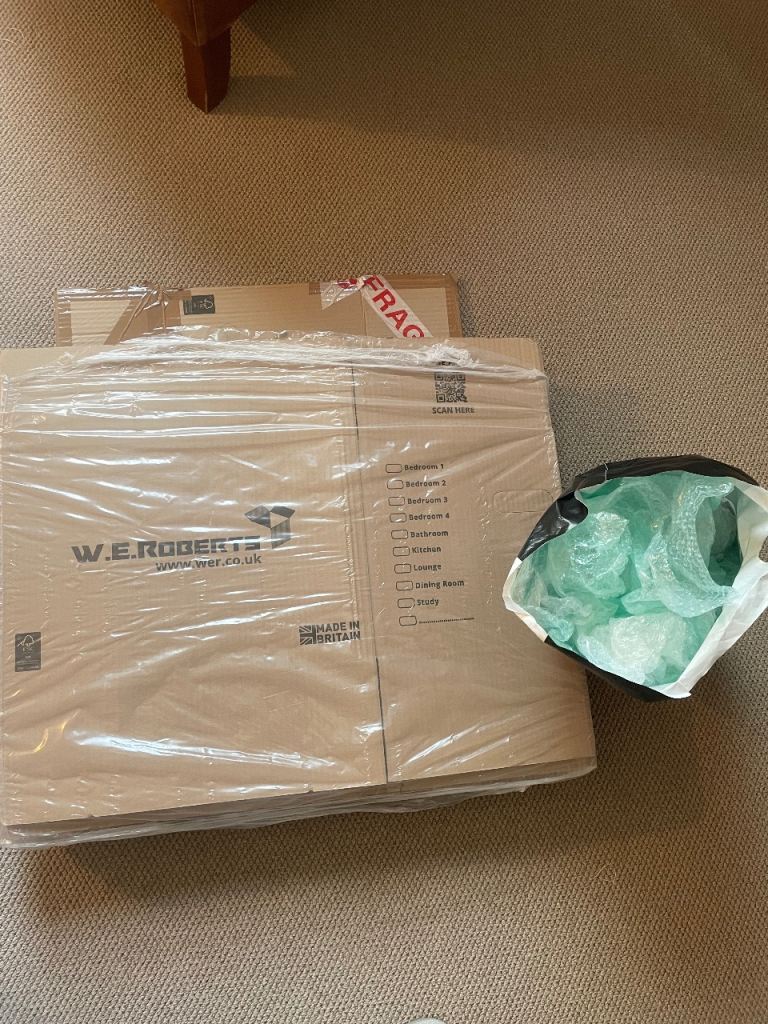 Moving boxes and bubble wrap (free)