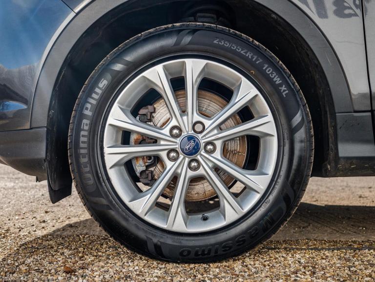 2017 Ford Kuga 2.0 TDCi Titanium Euro 6 (s/s) 5dr HATCHBACK Diesel Manual