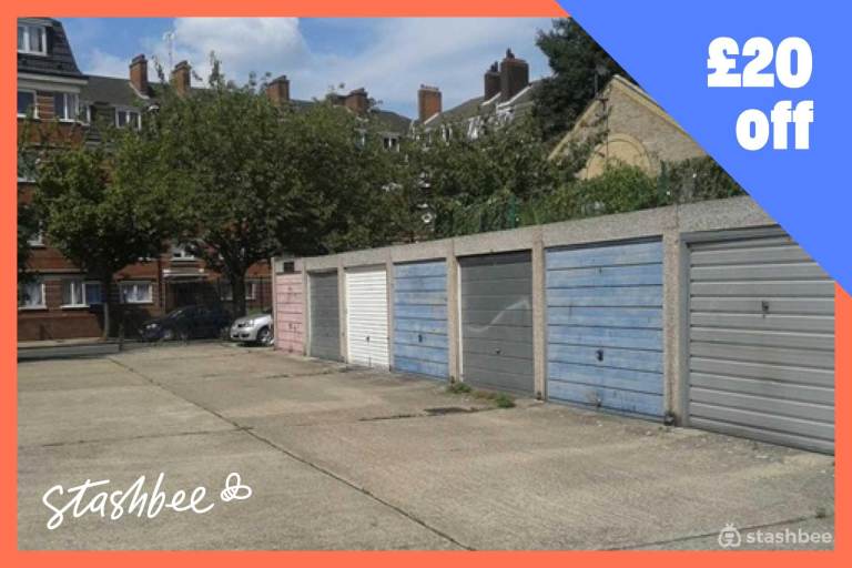 Garage to rent in London (E2) | Stashbee