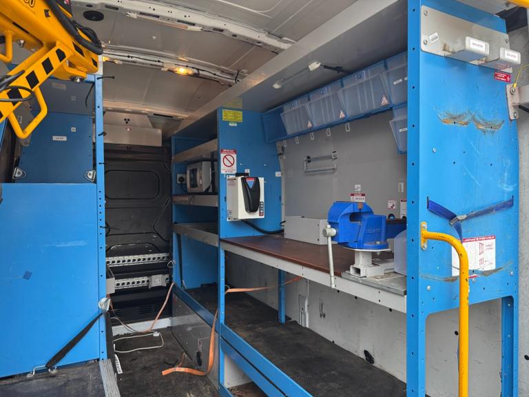 FORD TRANSIT 350 2.0 TDCI 2017 (67) MWB HIGH ROOF WORKSHOP PANEL VAN + 69,000 ML