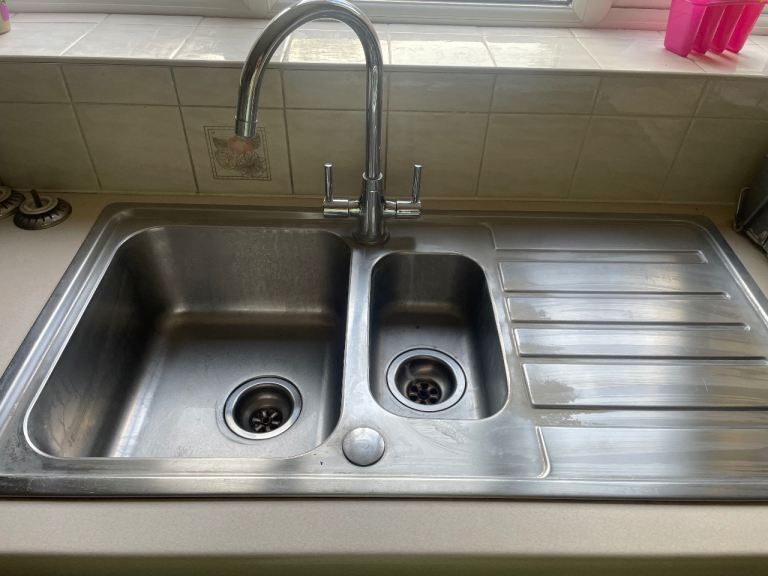 Stainless Steel Double Kitchen Sink with Mixer Tap – Good Condition