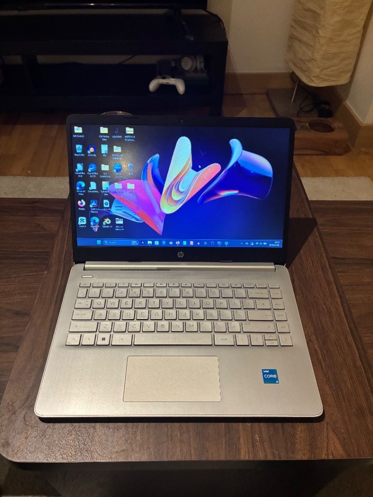 HP Laptop 14-dq2xxx i3 11th Gen 16GB RAM 256GB SSD – Good Condition