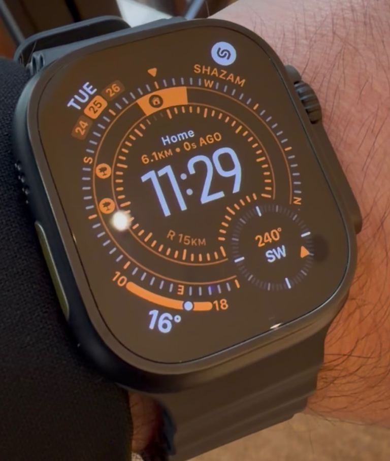 Apple Watch Ultra3 cellular model   - Black, As Good As New