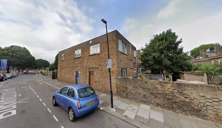 BENEFITS ACCEPTED - Self-Contained Studio Flat Available in Tottenham Haringey N17