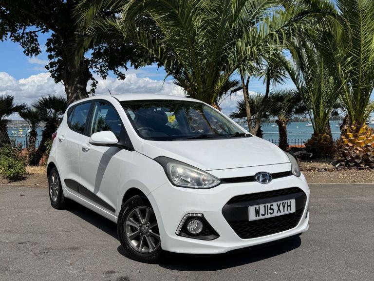 2015 Hyundai i10 1.0 Premium 5dr HATCHBACK PETROL Manual