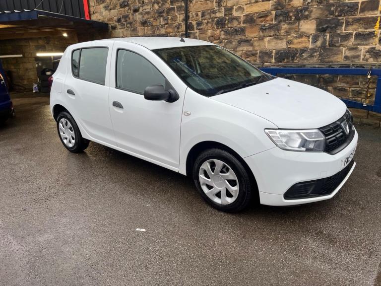 2017 Dacia Sandero 1.0 SCe Ambiance 5dr HATCHBACK PETROL Manual