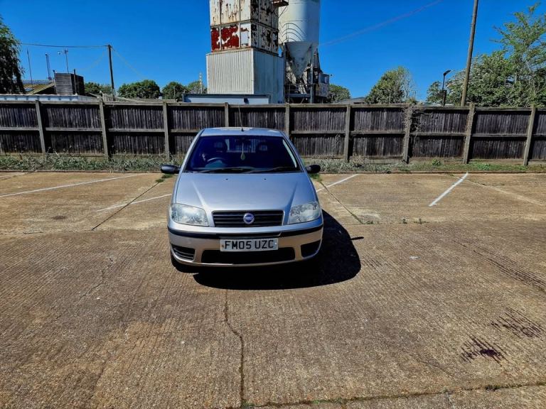 2005 Fiat Punto 1.2 Active 3dr HATCHBACK Petrol Manual