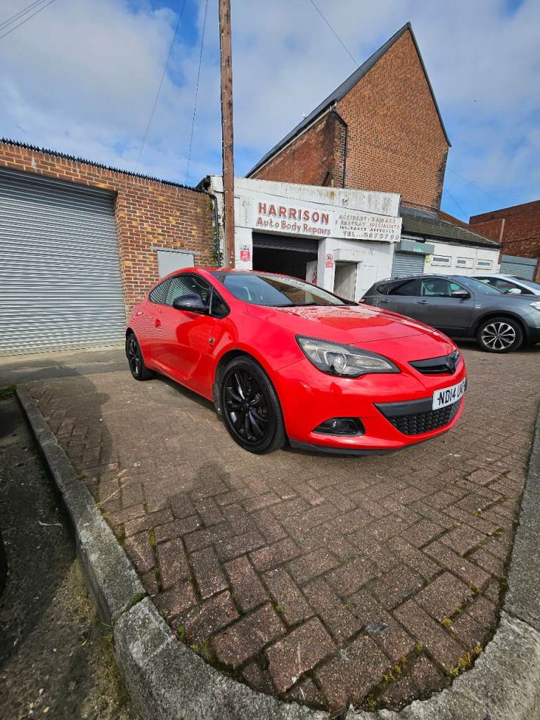 Vauxhall, ASTRA GTC, Hatchback, 2014, Manual, 1364 (cc), 3 doors