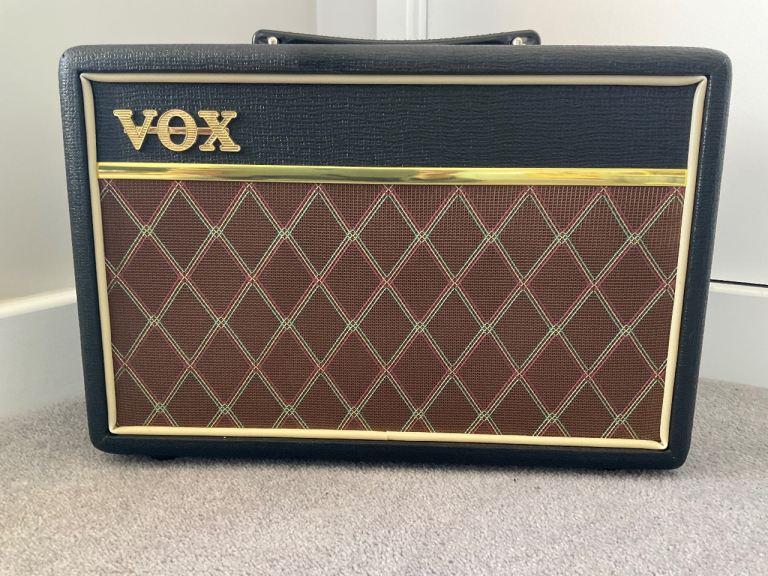 10 watt Guitar practice amp