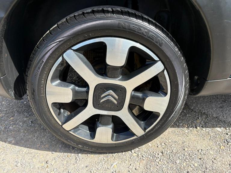 2016 Citroen C4 Cactus 1.2 PureTech [82] Flair 5dr HATCHBACK Petrol Manual