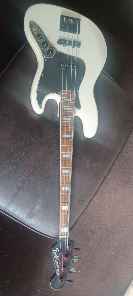 Parts Jazz Bass Guitar Swap/Offers/Trades