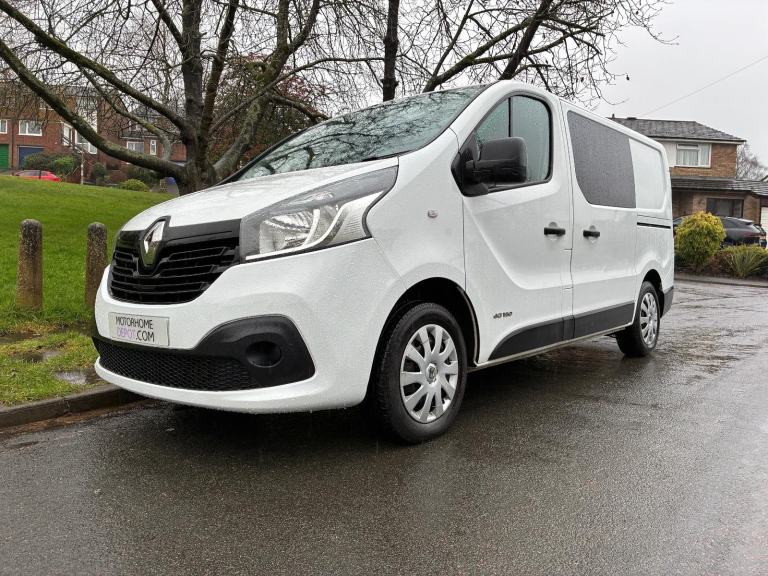 RENAULT TRAFIC SL7 BUSINESS + DCI 2 BERTH 5 BELTS EURO6 LOW PROFILE STEALTH VAN