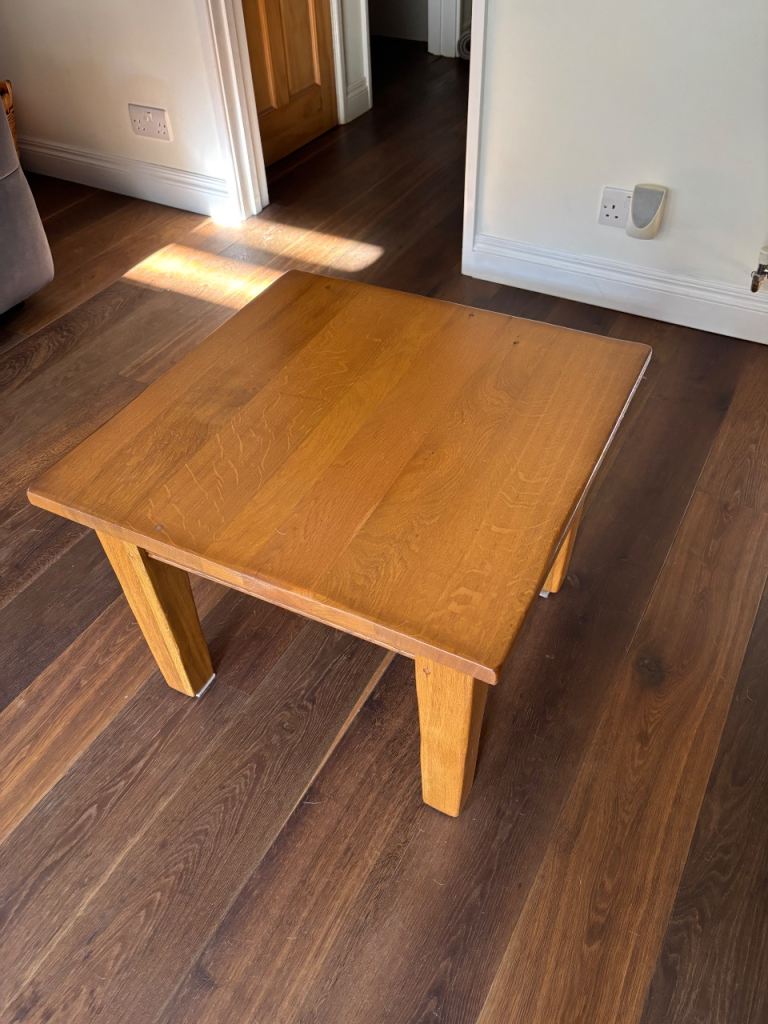  Solid French oak coffee table Tab in excellent Condition