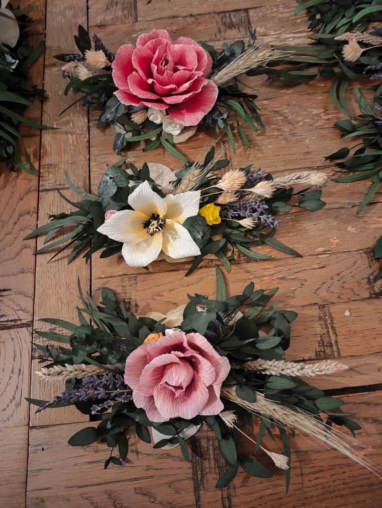 3 floral table arrangements for wedding 