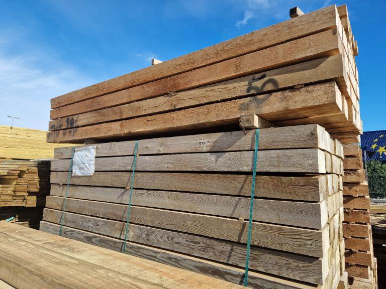 Timber posts 4x4 3metres 