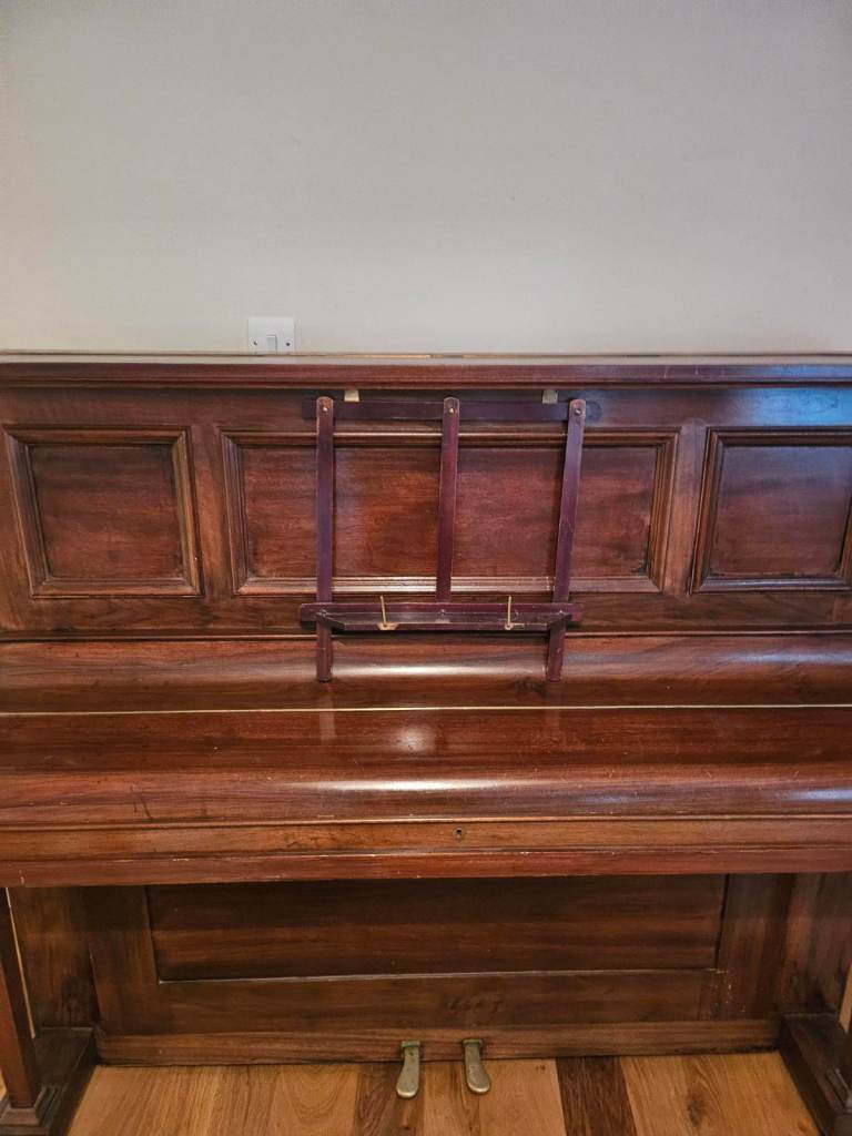 Aeolian Upright Piano - £200 ono