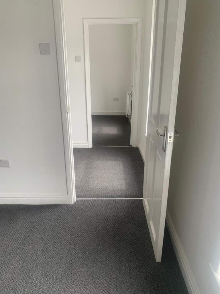 Large 3 bed property to rent. Fully refurbished!