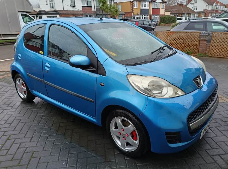 Peugeot, 107, Hatchback, 2008, Manual, 998 (cc), 5 doors