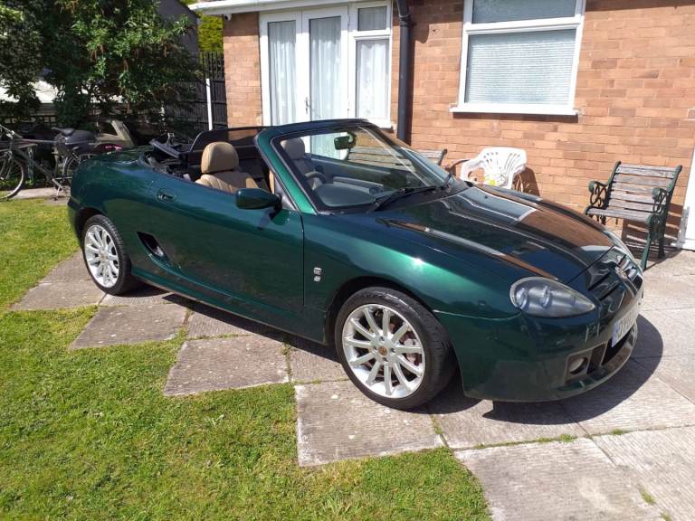 MG TF160 VVC British Racing Green Metallic