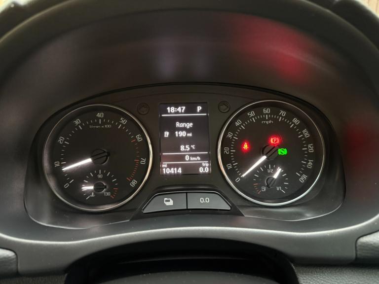 *10,000 Miles*F/S/H*New MOT*Automatic*Fantastic Condition*