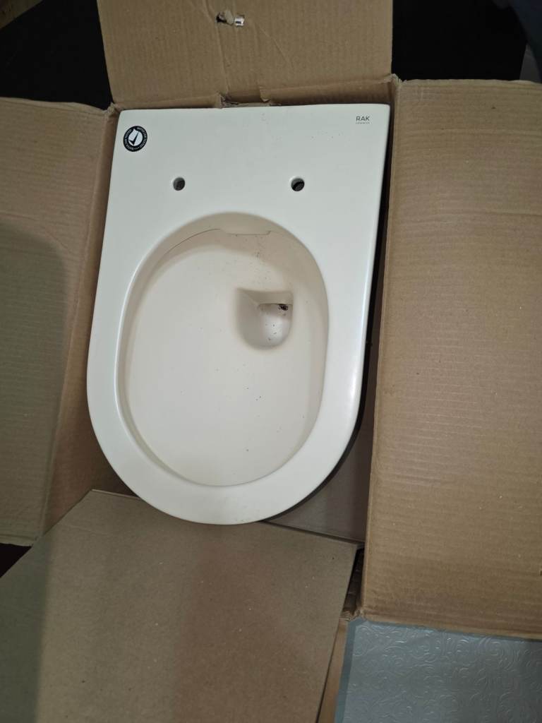 Toilet neew
