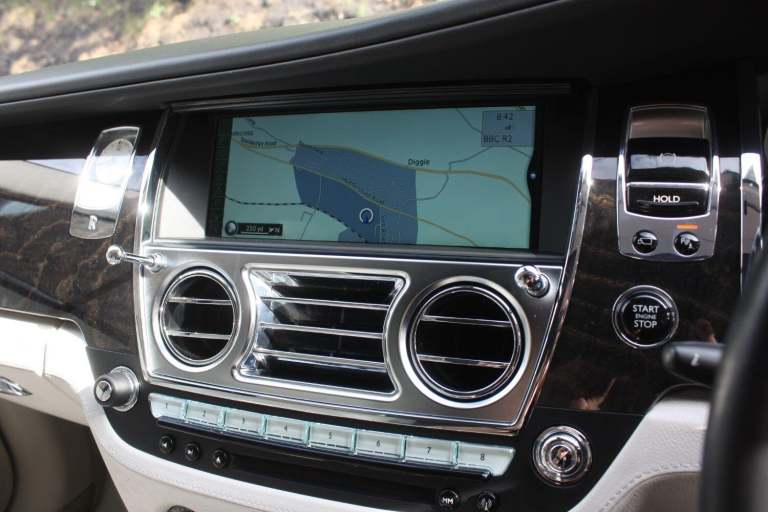 ROLLS-ROYCE GHOST 6.6 V12 2012