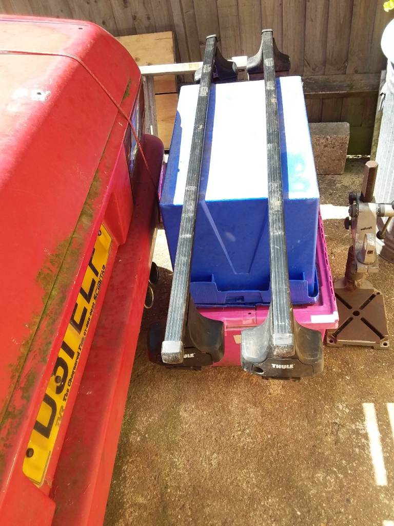 Thule roof bars