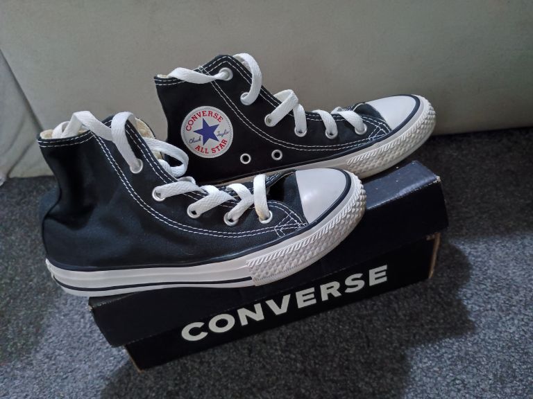 Converse Chuck Taylor All Star High-Tops - Black, Good Condition