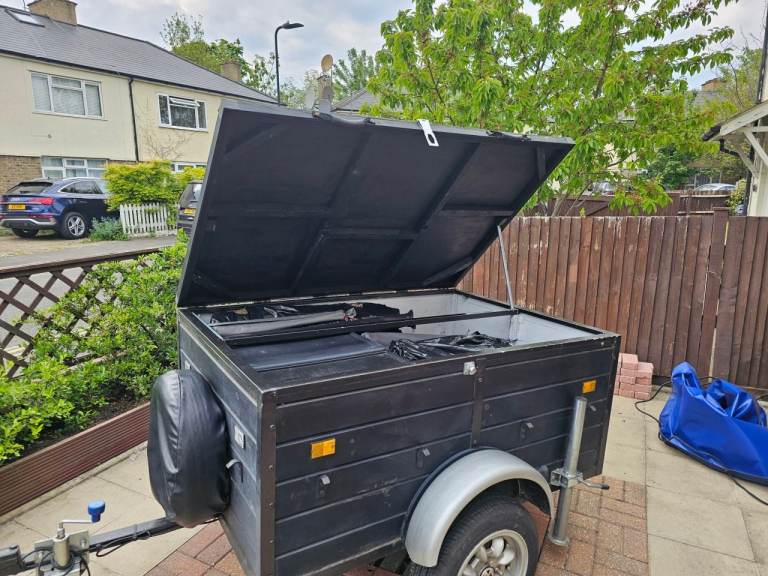 Camping/Utility Trailer 11
