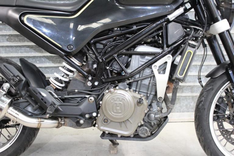 2019 19 HUSQVARNA SVARTPILEN 401 ABS NAKED CAFE RACER NEW MOT TRADE SALE A2 COMP