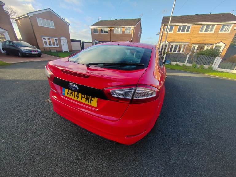 Ford, MONDEO, Hatchback, 2014, Manual, 1997 (cc), 5 doors