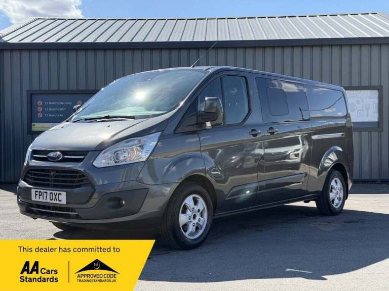 2017 Ford Transit Custom 2.0 TDCi 130ps Low Roof D/Cab Limited Van PANEL VAN DIESEL Manual