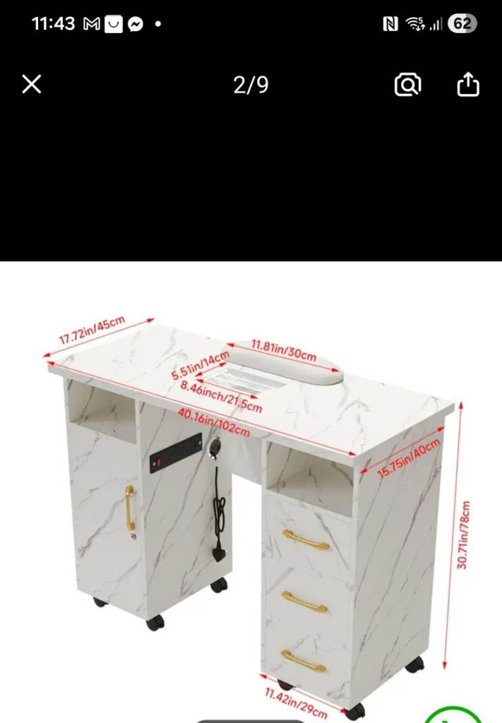 Manicure table