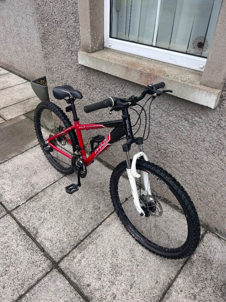 Apollo Phaze Mountain Bike – 26” Wheels
