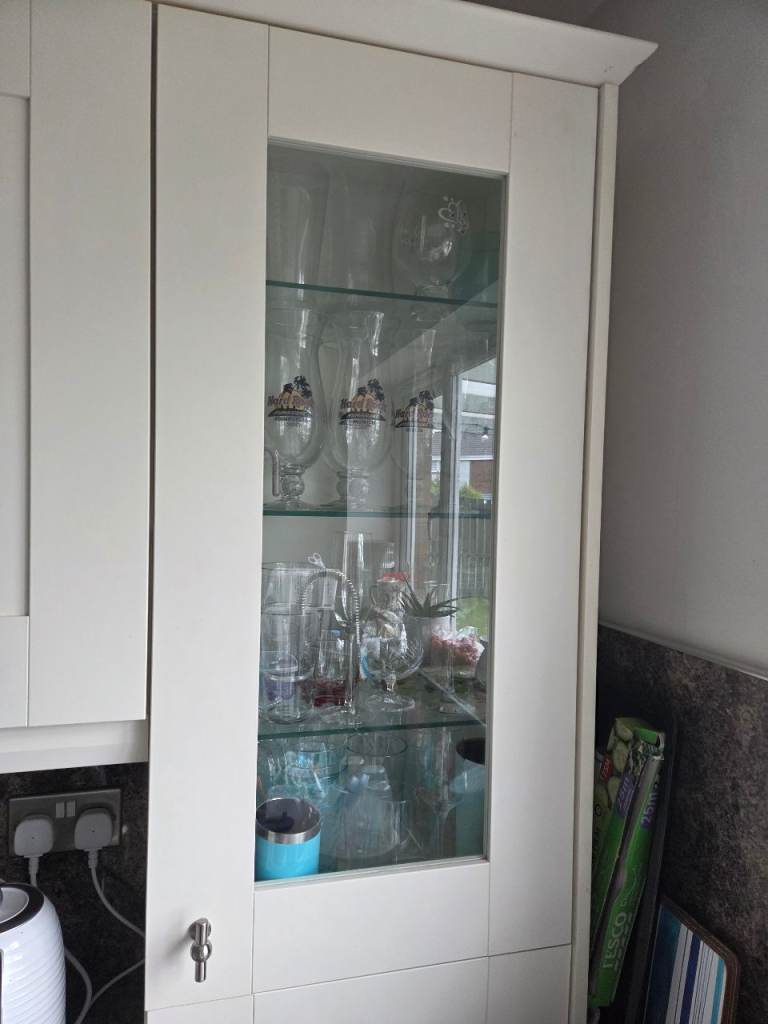 2 x Glass Centred Kitchen Cupboard Doors with Brushed Chrome Handles 