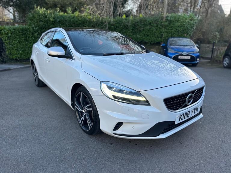 2018 Volvo V40 D3 [4 Cyl 150] R DESIGN Pro 5dr Geartronic HATCHBACK Diesel Automatic