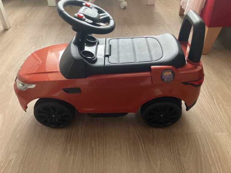 Free toy sit on car