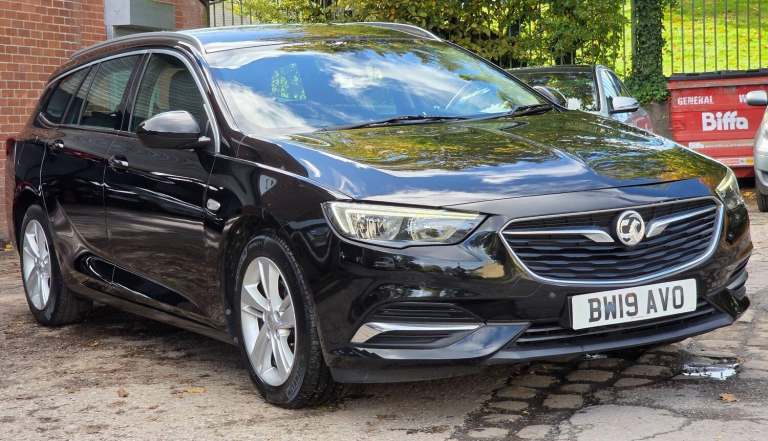 2019 Vauxhall Insignia 1.6 Turbo D ecoTEC BlueInjection Tech Line Nav Sports Tourer Euro 6 (s/s) ...