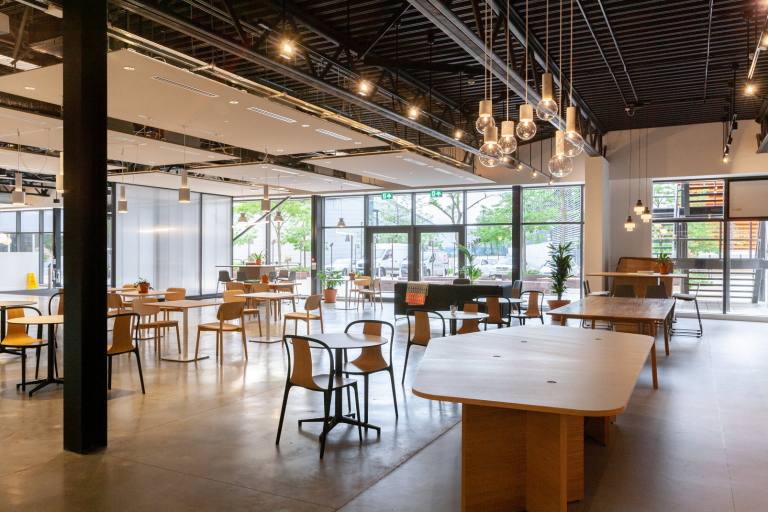 Hemel Hempstead - HP2 7TG \ Coworking Space with No Long-Term Commitment